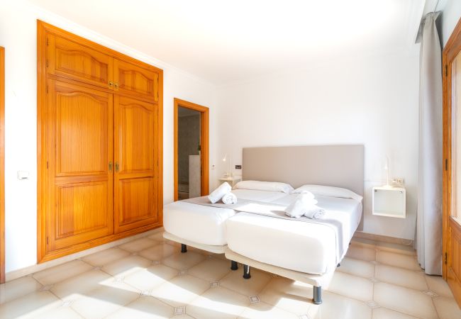 Villa a Arenal - Villa Tossals Villa a Arenal - Villa Tossals