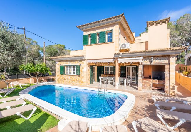 Villa a Arenal - Villa Trobadors