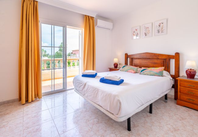 Villa in Las Palmeras - Villa Las Palmeras Villa in Las Palmeras - Villa Las Palmeras