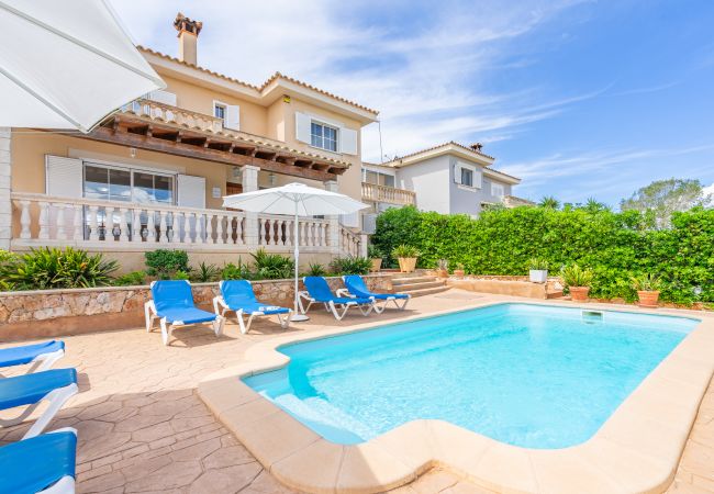 Villa in Las Palmeras - Villa Las Palmeras Villa in Las Palmeras - Villa Las Palmeras