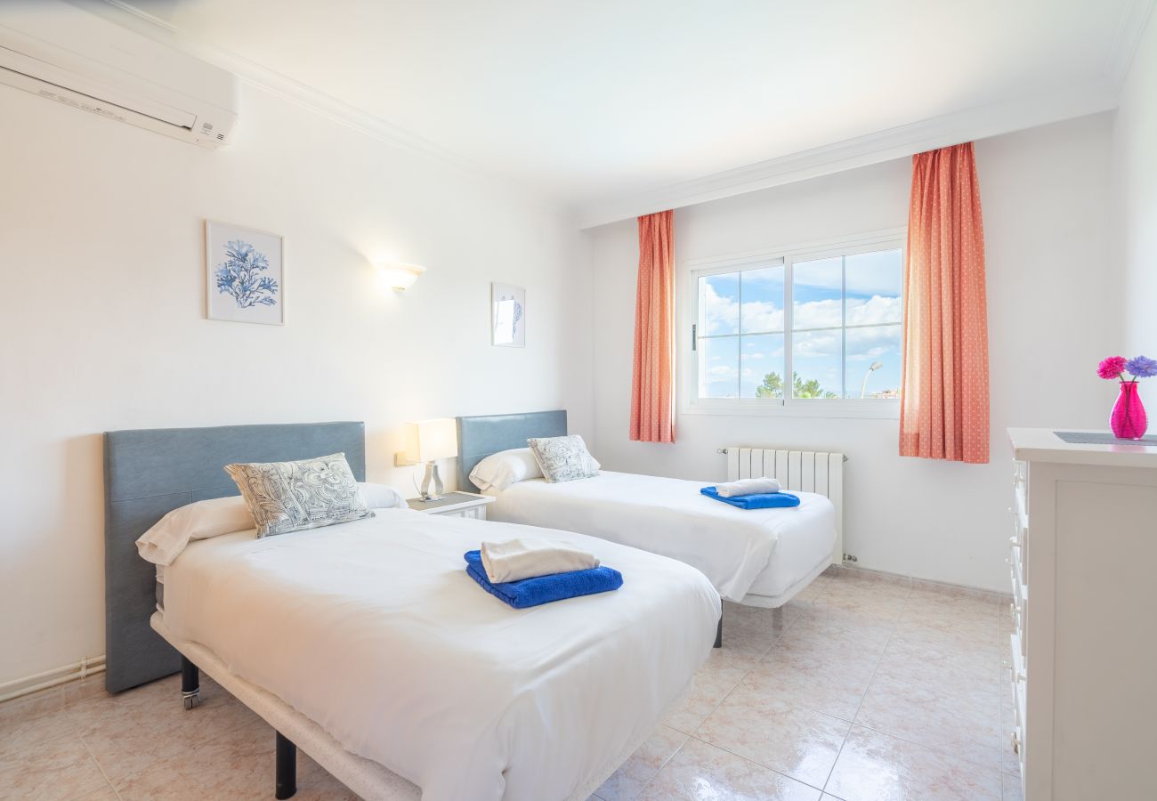 Villa in Las Palmeras - Villa Las Palmeras Villa in Las Palmeras - Villa Las Palmeras