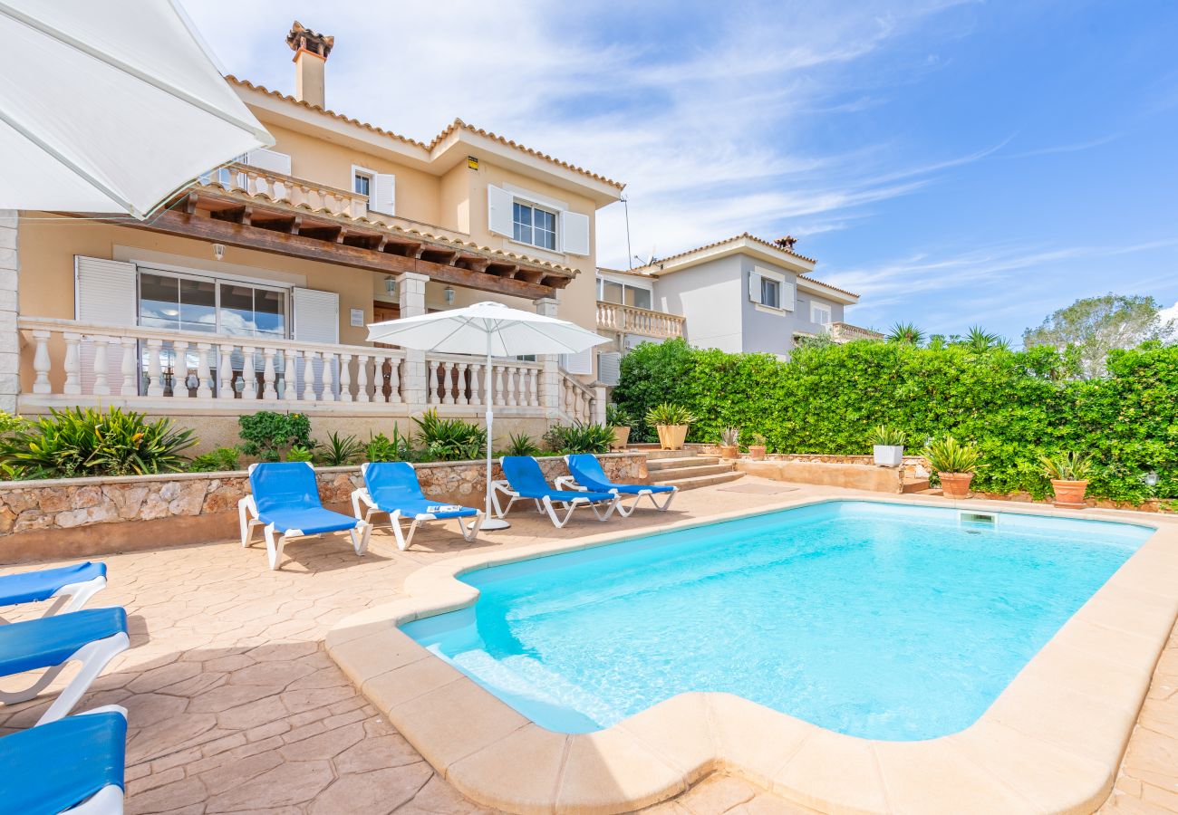 Villa in Las Palmeras - Villa Las Palmeras Villa in Las Palmeras - Villa Las Palmeras