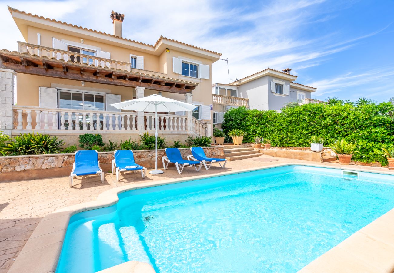 Villa in Las Palmeras - Villa Las Palmeras Villa in Las Palmeras - Villa Las Palmeras